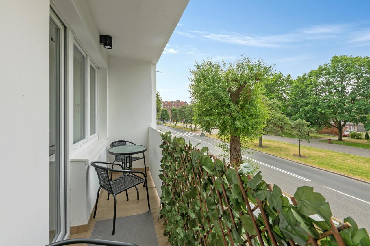 Dom & House - Apartments Old Town Podwale Staromiejskie กดัญสก์ ภายนอก รูปภาพ