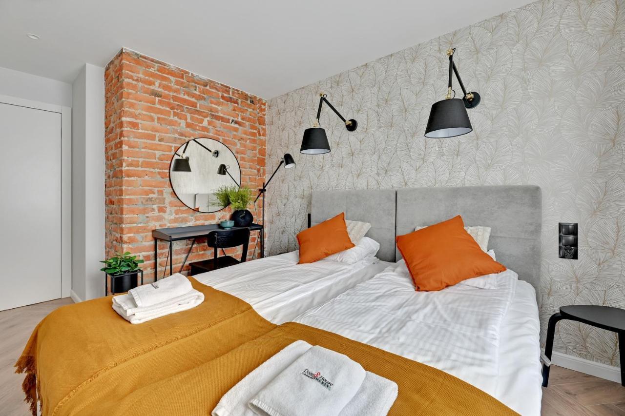 Dom & House - Apartments Old Town Podwale Staromiejskie กดัญสก์ ภายนอก รูปภาพ
