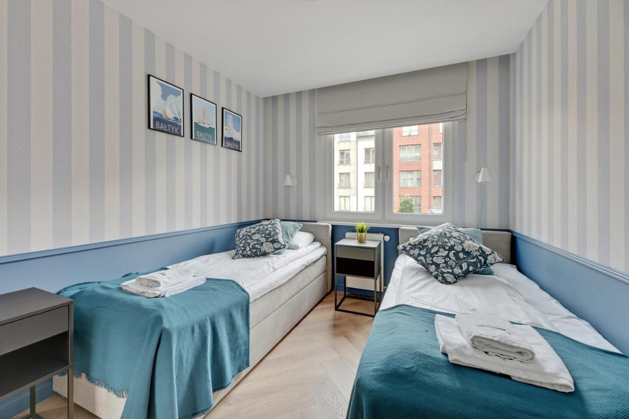Dom & House - Apartments Old Town Podwale Staromiejskie กดัญสก์ ภายนอก รูปภาพ