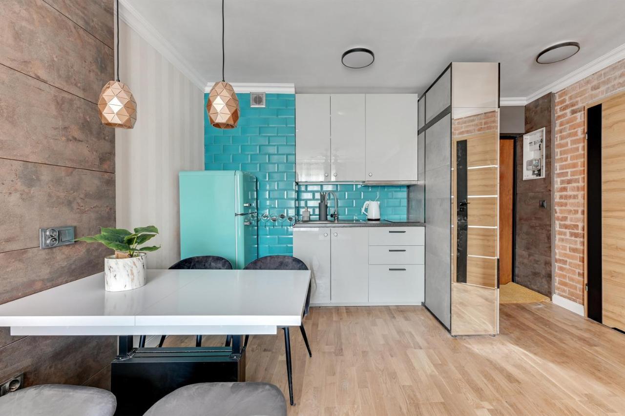 Dom & House - Apartments Old Town Podwale Staromiejskie กดัญสก์ ภายนอก รูปภาพ